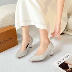 Giày cao gót bít - Mã Đặt Hàng G2340