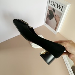 Giày cao gót bít - Mã Đặt Hàng G2380