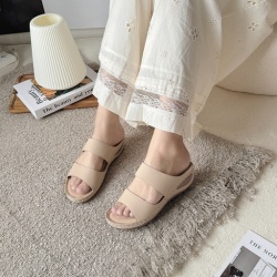 Sandal đế xuồng - Mã Đặt Hàng G2402